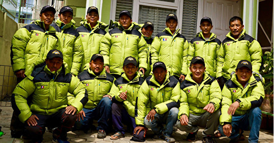 L'équipe de Sherpas d'Everest Green