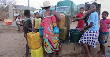 Madagascar - Solarisation de pompages avec la Fondem