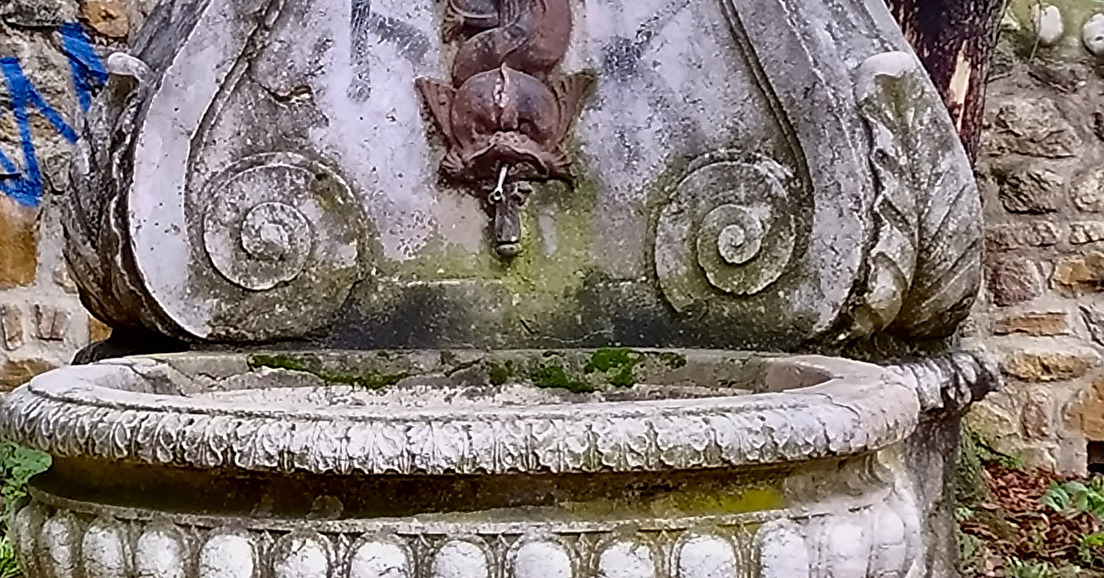 Que deviendra la fontaine de Michel Perrache aux jardins du Rosaire ?