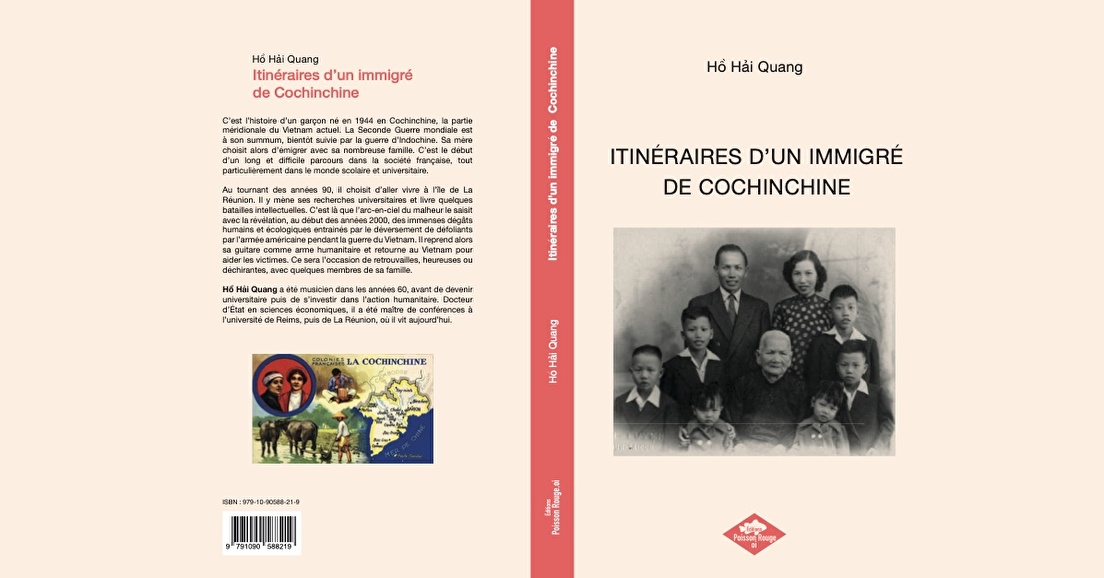 Livre de souvenirs de HO Hai Quang