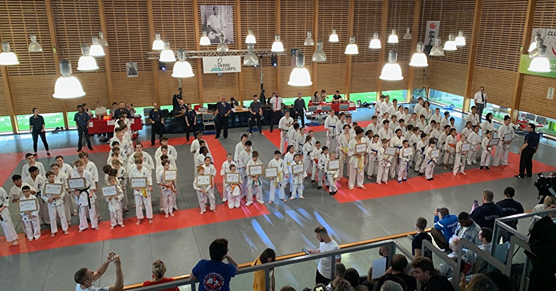 Open de Touraine Kyokushinkai à St Pierre des Corps.
