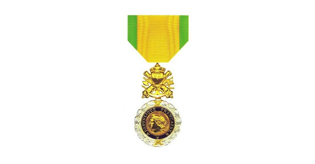 Attribution de la Médaille militaire