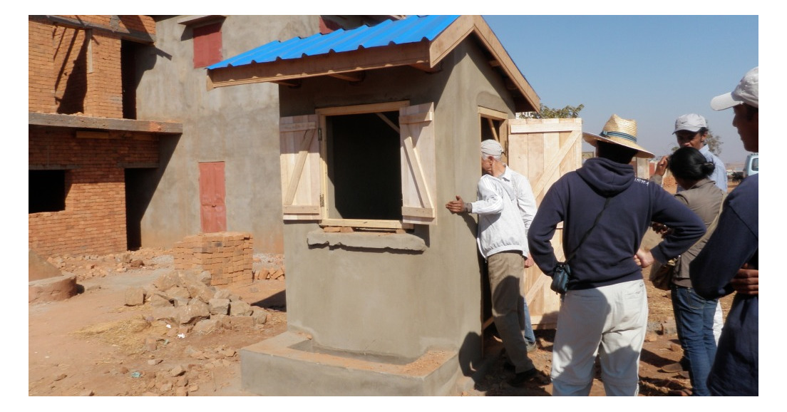 Madagascar (Ankadinondry Sakay) - Lancement de travaux pour l'eau potable