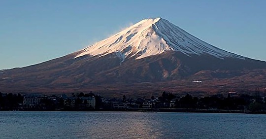 Trace de poète à Flassan. "Mont Fuji, mont Ventoux"